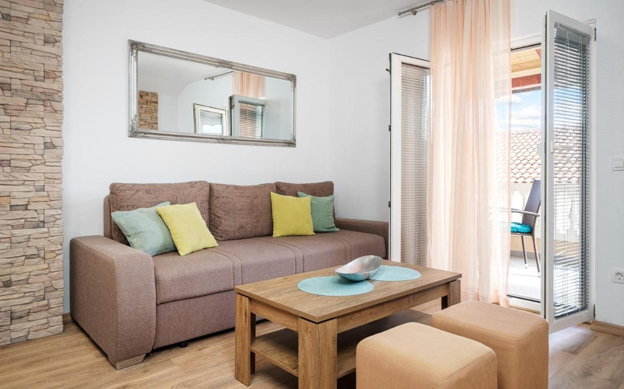 Apartments Vesna Βόντιτσε Δωμάτιο φωτογραφία