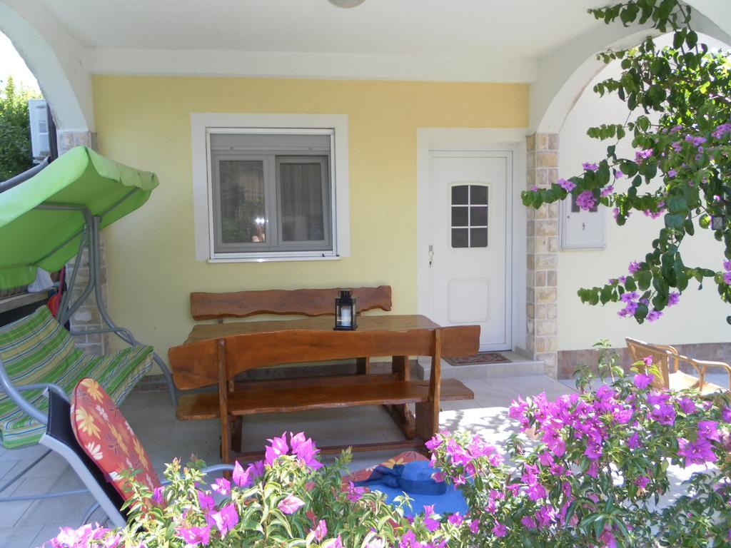 Apartments Vesna Βόντιτσε Εξωτερικό φωτογραφία
