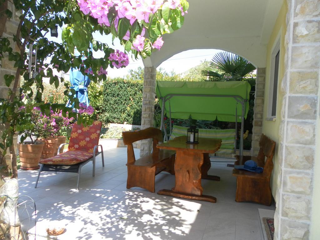 Apartments Vesna Βόντιτσε Εξωτερικό φωτογραφία